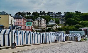 Explorez les opportunités d'investissement à Yport, un joyau côtier en Normandie, pour des rendements immobiliers exceptionnels dans un cadre enchanteur.